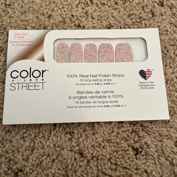 Color Street Nails - Picture 1 of 3